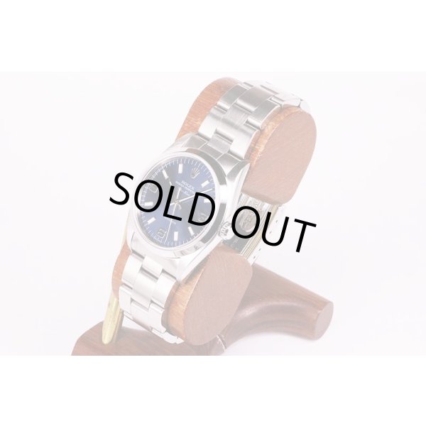 ロレックス　エアキング　１４０００　Ｕ６９４７６５　青３６９文字盤　サイド