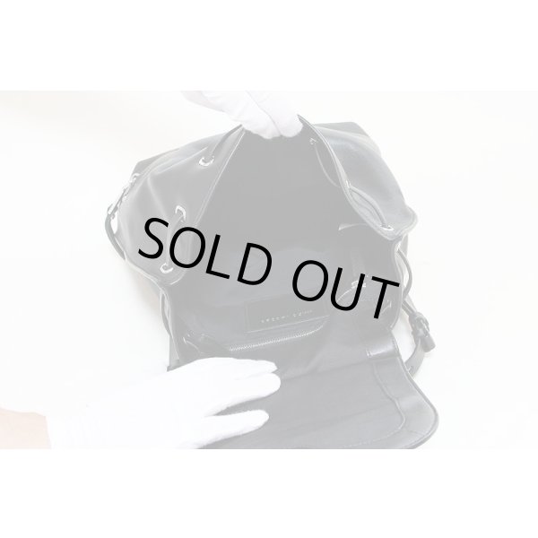 マークジェイコブス　リュックサック M0010061 001 ブラック　中身