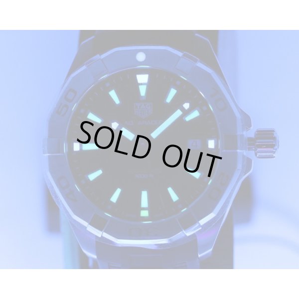 タグホイヤー　アクアレーサー　ＷＢＤ１１１０　黒文字盤　ライト(2)