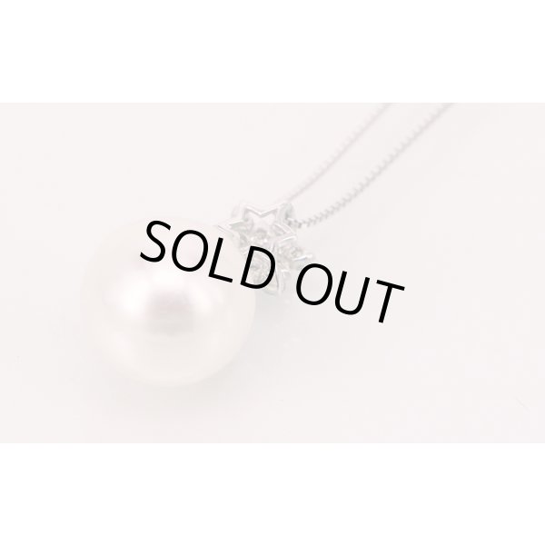 K18WG　パールダイアイリペンダントネックレス　13.2mm 0.30ct 5.80g　拡大