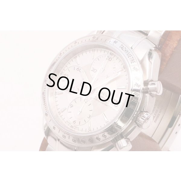 オメガ　スピードマスターデイト　３２１１．３０　銀文字盤　サイド拡大