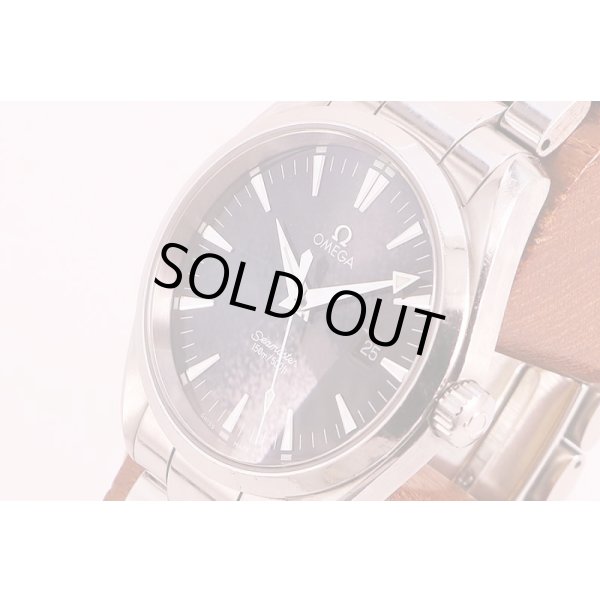 オメガ　シーマスター　アクアテラ　２５１７．５０　黒文字盤　サイド拡大