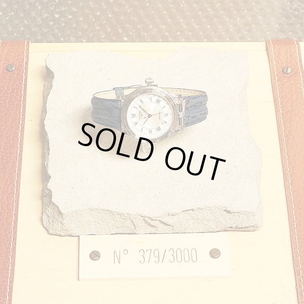 ロンジン　リンドバーク　Ｌ２．６１０．４　パイオニアーズＧＭＴ　銀文字盤　ケースイメージ(3)