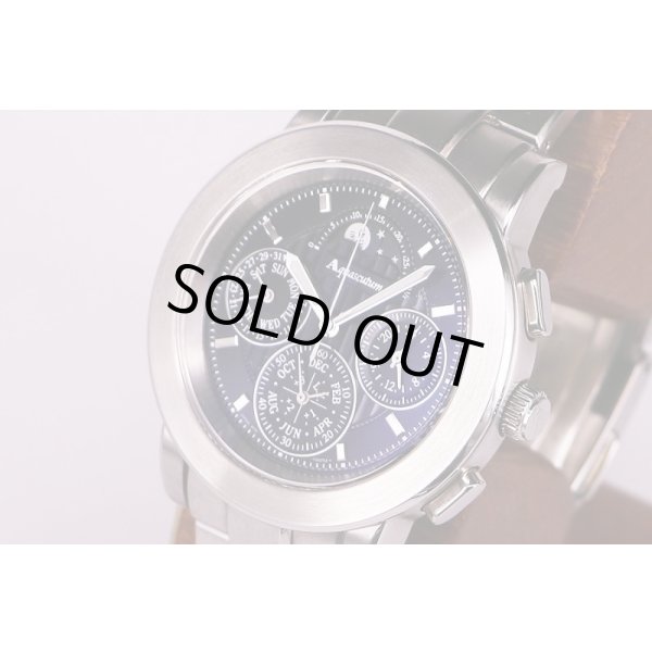 アクアスキュータム　グランドコンプリケーション　黒文字盤　サイド拡大