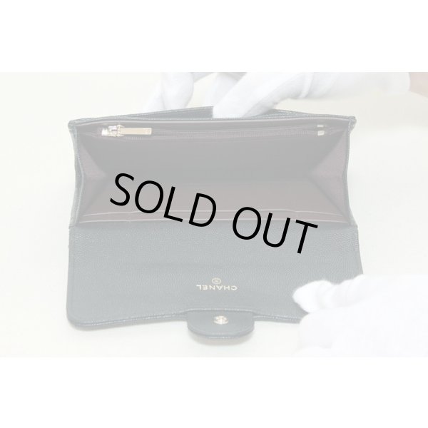 シャネル　マトラッセ ミディアムフラップウォレット ブラック　中身