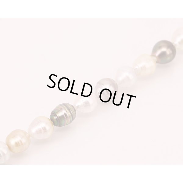 SV 変形マルチカラーパールネックレス 9.1-12.6mm　拡大