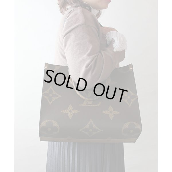 ルイ・ヴィトン　オンザゴーMM M45321　掛けたイメージ