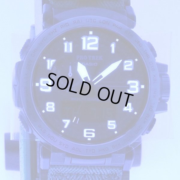 カシオ　プロトレック　ＰＲＷ－６６００ＹＢ　黒文字盤　ライト