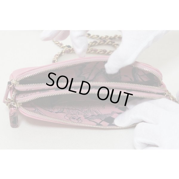 シャネル　ラッキーフラワー　チェーンウォレット ピンク　中身