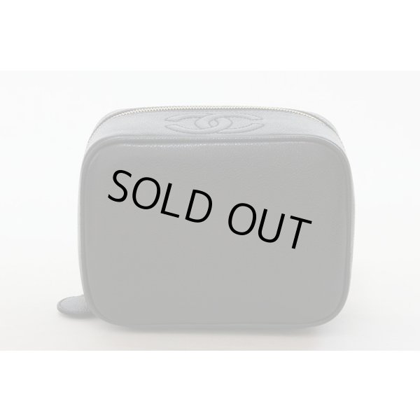 シャネル　バニティバック 横型 A01997 ブラック　底