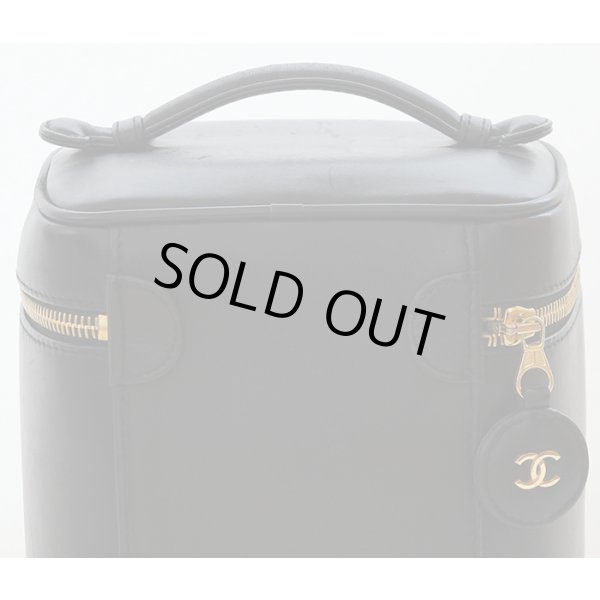 シャネル　ビコローレ バニティバック 縦型 ブラック　裏面拡大