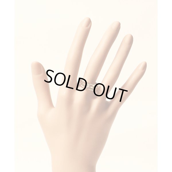 K18 ダイアイリリング 0.20ct 6.60g　装着イメージ