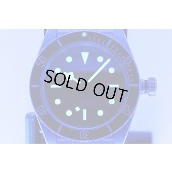 チューダー　ヘリテージ　ブラックベイ　７９０３０Ｎ　黒文字盤　黒ベゼル　ライト