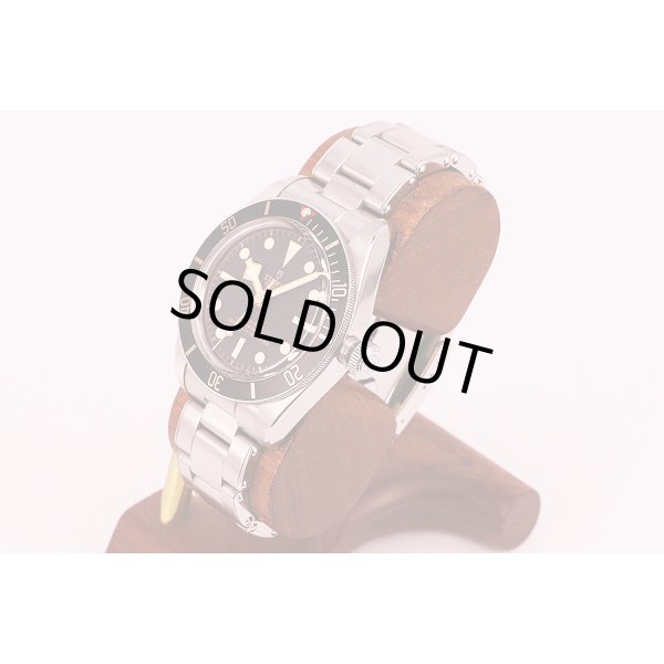 チューダー　ヘリテージ　ブラックベイ　７９０３０Ｎ　黒文字盤　黒ベゼル　サイド