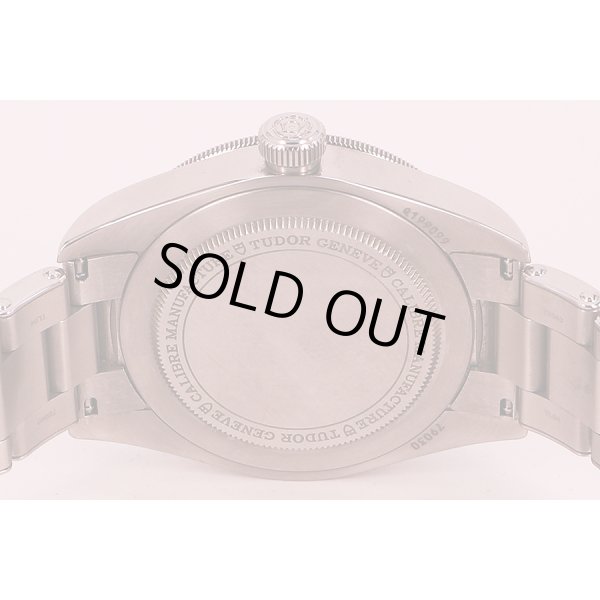 チューダー　ヘリテージ　ブラックベイ　７９０３０Ｎ　黒文字盤　黒ベゼル　裏面拡大