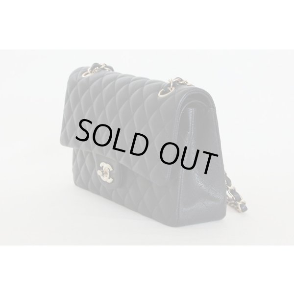 シャネル　マトラッセ Wチェーンショルダーバック ネイビー／ゴールド金具　サイド