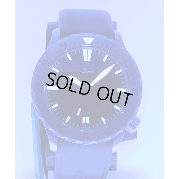 ジン　Ｕ２（ＥＺＭ５）１０２０　２０００ｍダイバーＵＴＣ　黒文字盤　ライト