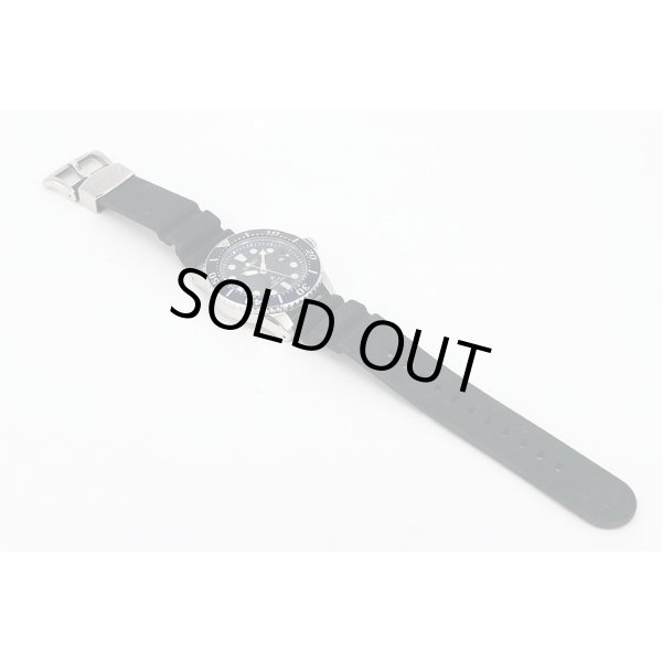 セイコー　プロスペックス　ＳＢＤＪ０１９　黒文字盤　ラバーベルト状態　表面