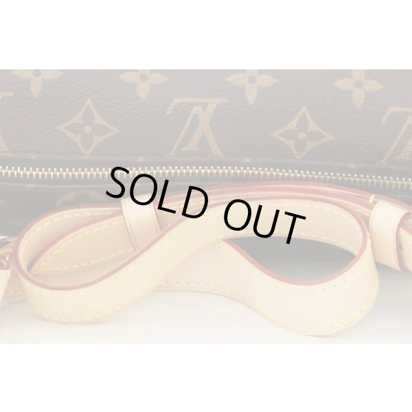 ルイ・ヴィトン　バムバッグ M43644　底拡大