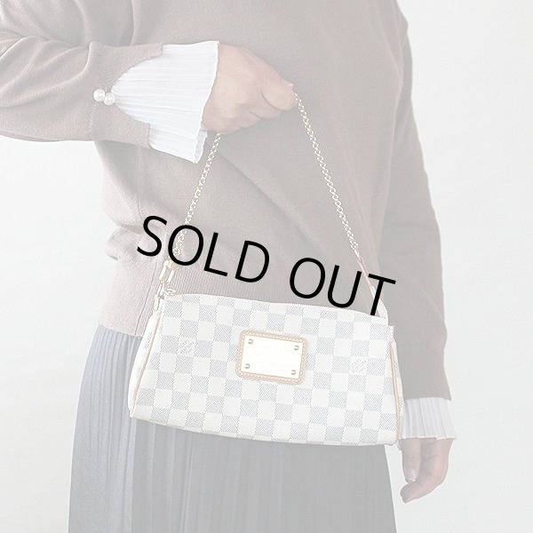 ルイ・ヴィトン　エヴァ N55214　持ったイメージ