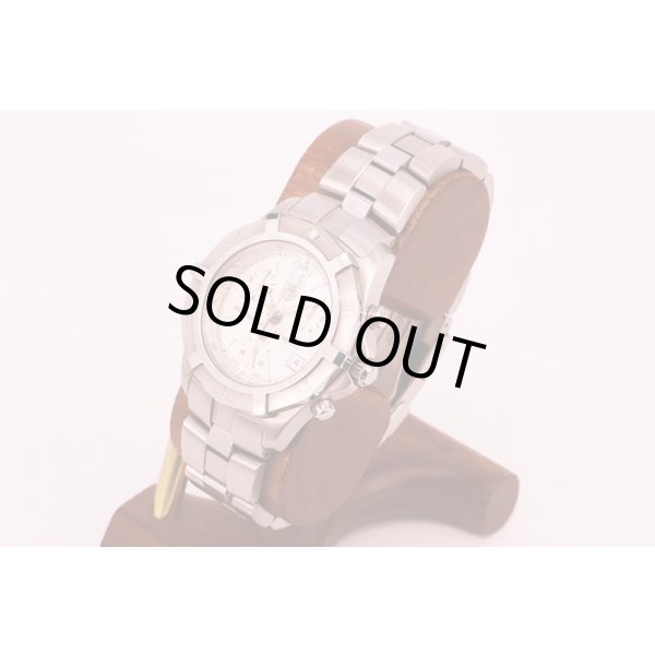 タグホイヤー　２０００エクスクルーシブ　クロノグラフ　ＣＮ１１１１　銀文字盤　サイド