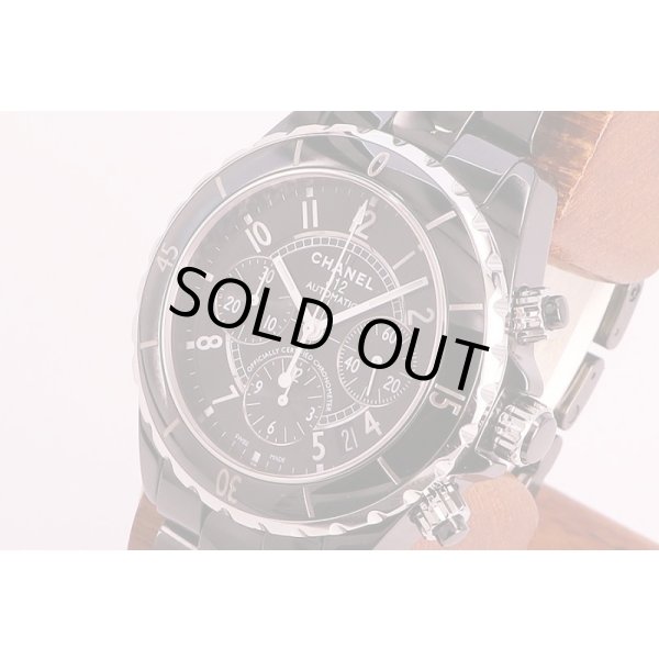 シャネル　Ｊ１２　Ｈ０９４０　クロノグラフ　黒文字盤　サイド拡大