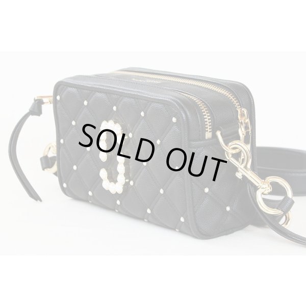 マークジェイコブス　THE SOFTSHOT21 WITH PEARLS M0016480 ブラック　サイド