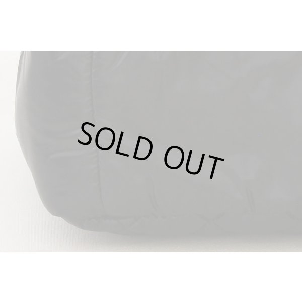 シャネル　コココクーン　ショルダーバック ブラック　底拡大