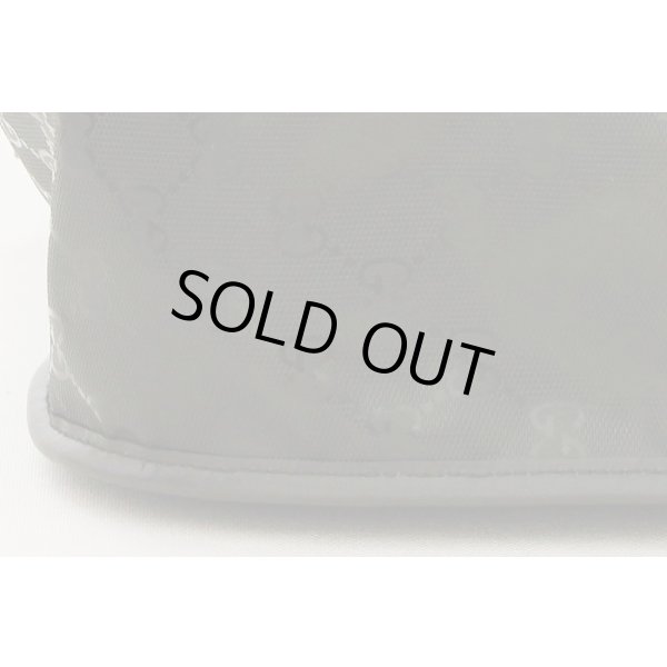 グッチ　メッセンジャーバック 201732 520981 モスグリーン　底拡大