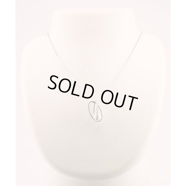 タサキ　K18WG パールダイアイリペンダントネックレス 7.60mm 0.19ct 7.60g　装着イメージ