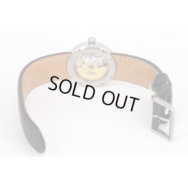 ジン　アウディ　デザインサークル　Ｃ０１　黒文字盤　革ベルト