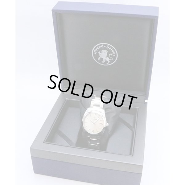 グランドセイコー　ＳＢＧＸ２６３　９Ｆ６２－０ＡＢ０　銀文字盤　箱