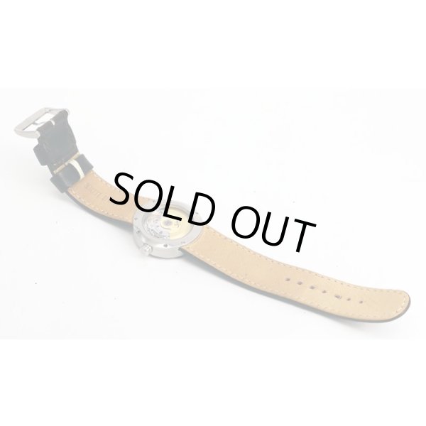 ジン　アウディ　デザインサークル　Ｃ０１　黒文字盤　革ベルト状態　裏面