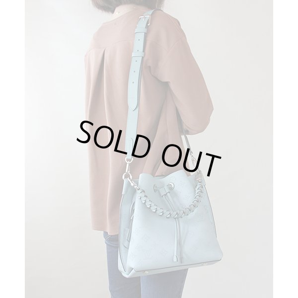 ルイ・ヴィトン　ムリア M55906 ヴェールラグーン　掛けたイメージ