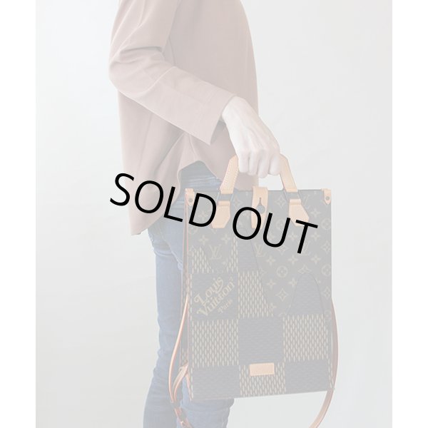 ルイ・ヴィトン　ミニトート N40355　持ったイメージ