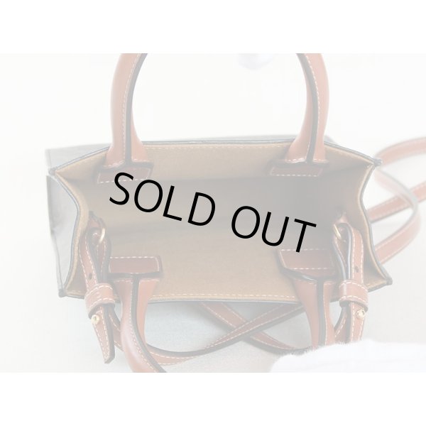 セリーヌ　ミニ バーティカルカバ 2WAYバック 194372 タン　中身