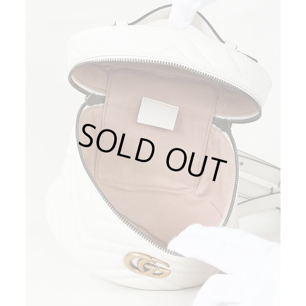 グッチ　ミニバックパック 598594 0616 ホワイト　中身