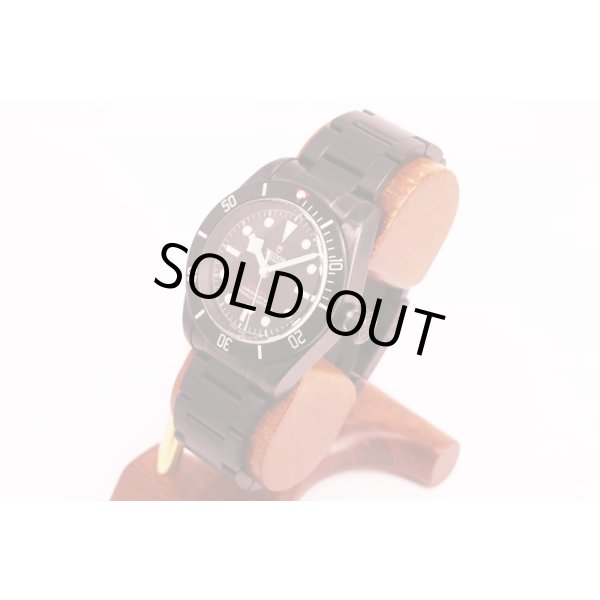 チューダー　ヘリテージ　ブラックベイダーク　７９２３０ＤＫ　黒文字盤　黒ブレス　サイド