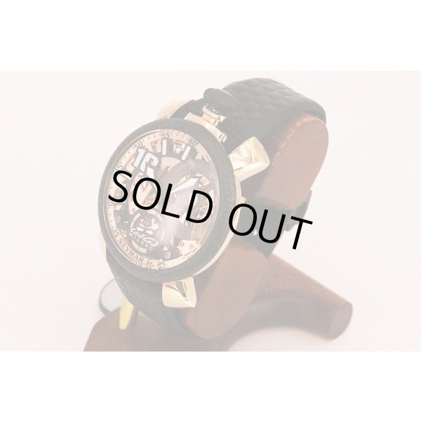 ガガミラノ　マニュアーレ４８　５５１１　ネイマールJr限定　両面スケルトン文字盤　サイド