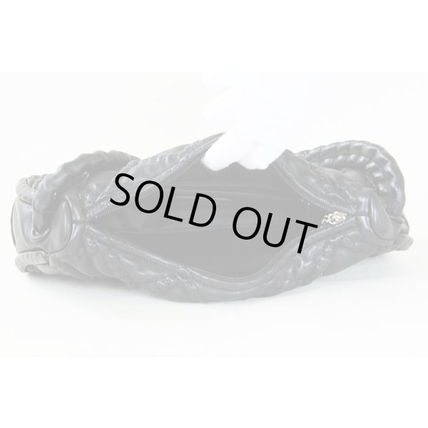 シャネル　ロープモールディング ワンショルダーバック ブラック　中身