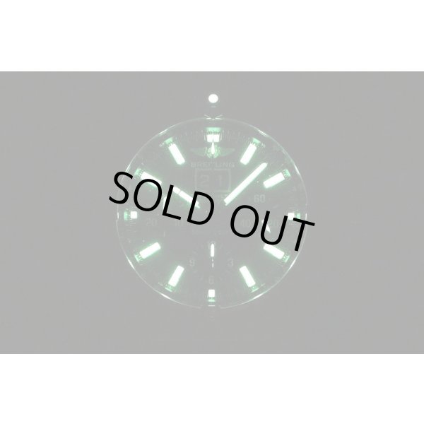 ブライトリング　クロノマット　ブラックバード　Ａ４４３５９　黒文字盤　ビックデイト　ライト暗闇