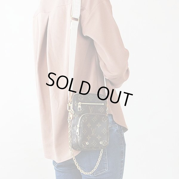 ルイ・ヴィトン　ユーティリティ・クロスボディ M80746　掛けたイメージ