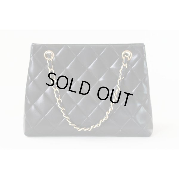 シャネル　ハンドバック ブラック　裏面