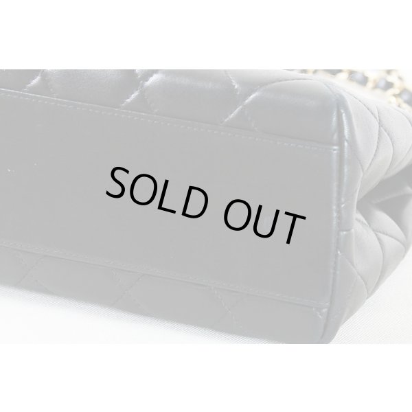 シャネル　ハンドバック ブラック　底部一部レザー剥げ