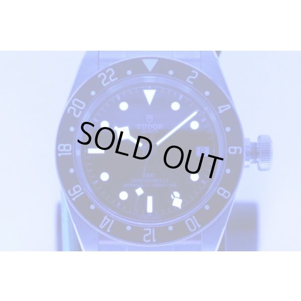 チューダー　ヘリテージ　ブラックベイＧＭＴ　７９８３０ＲＢ　黒文字盤　赤黒ベゼル　ライト