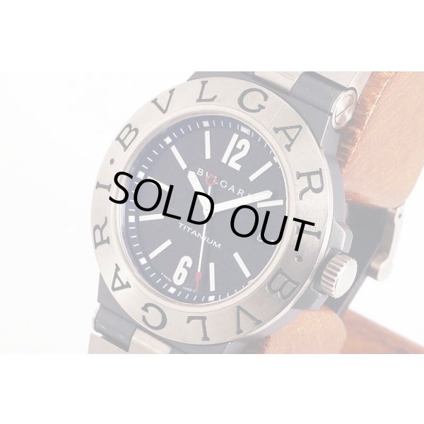 ブルガリ　チタニウム　ＴＩ４４ＴＡ　カーボン文字盤　サイド拡大