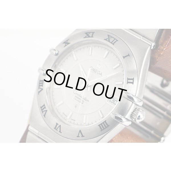 オメガ　コンステレーション　パーペチュアルカレンダー　１５５２．３０　銀文字盤　サイド拡大