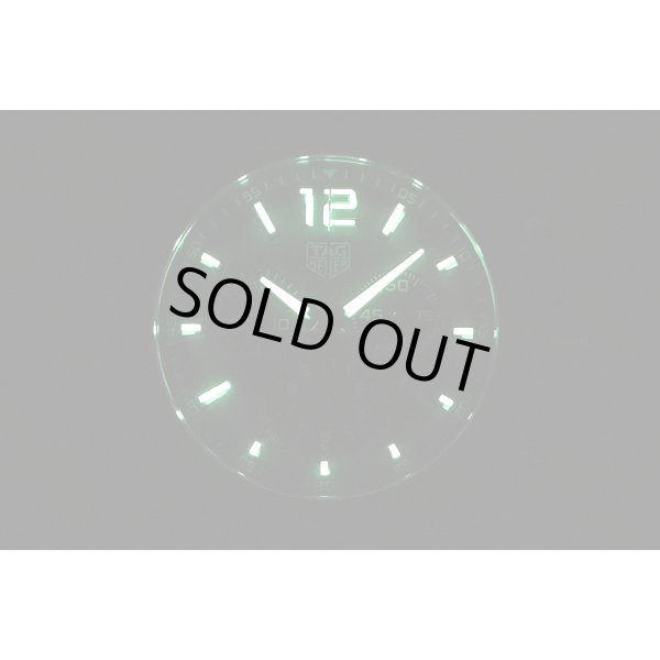 タグホイヤー　フォーミュラー１　クロノ　ＣＡＺ２０１１　ガンメタル文字盤　ライト暗闇