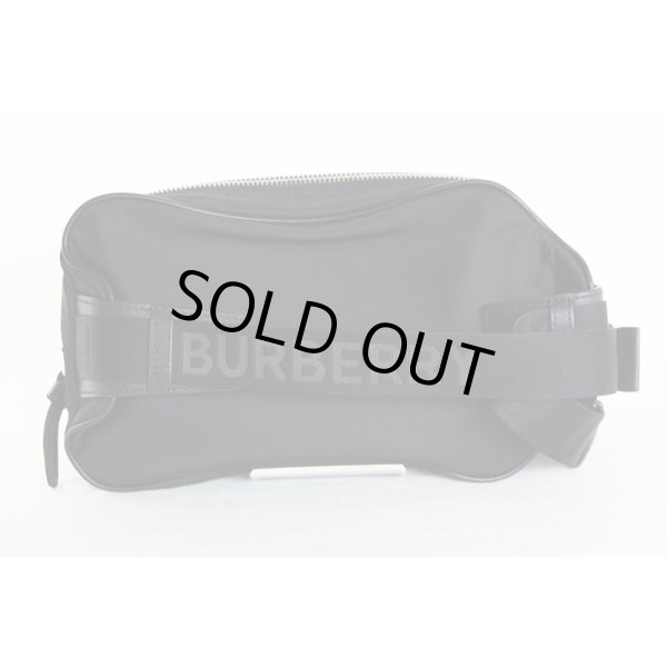 バーバリー　ボディバック 8021089 ブラック　裏面