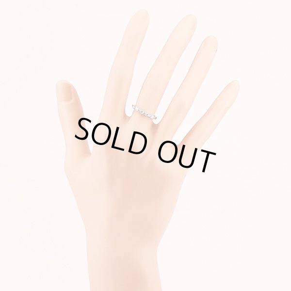 俄　PT950 ダイアイリリング 2.60g　装着イメージ